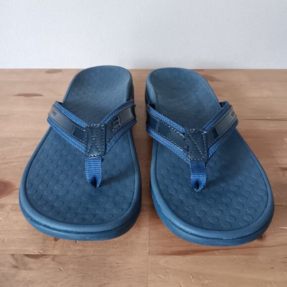 Vionic Tide Toe Post Women's Orthotic Sandals, Patent Leather Navy, Size US 11M - Picture 2 of 10